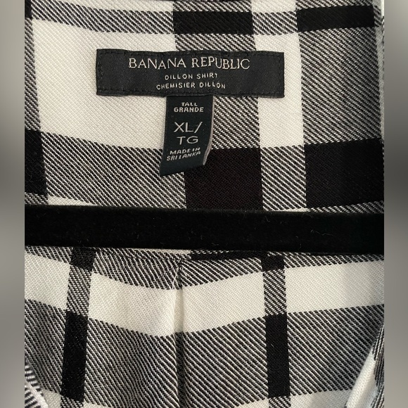Banana Republic Dillon blouse - Picture 2 of 4